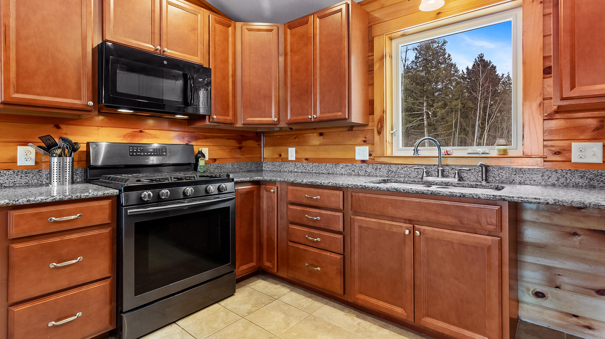 441 Works Road Jackson, ME 04921 - Photo 3 of 24 1000019127