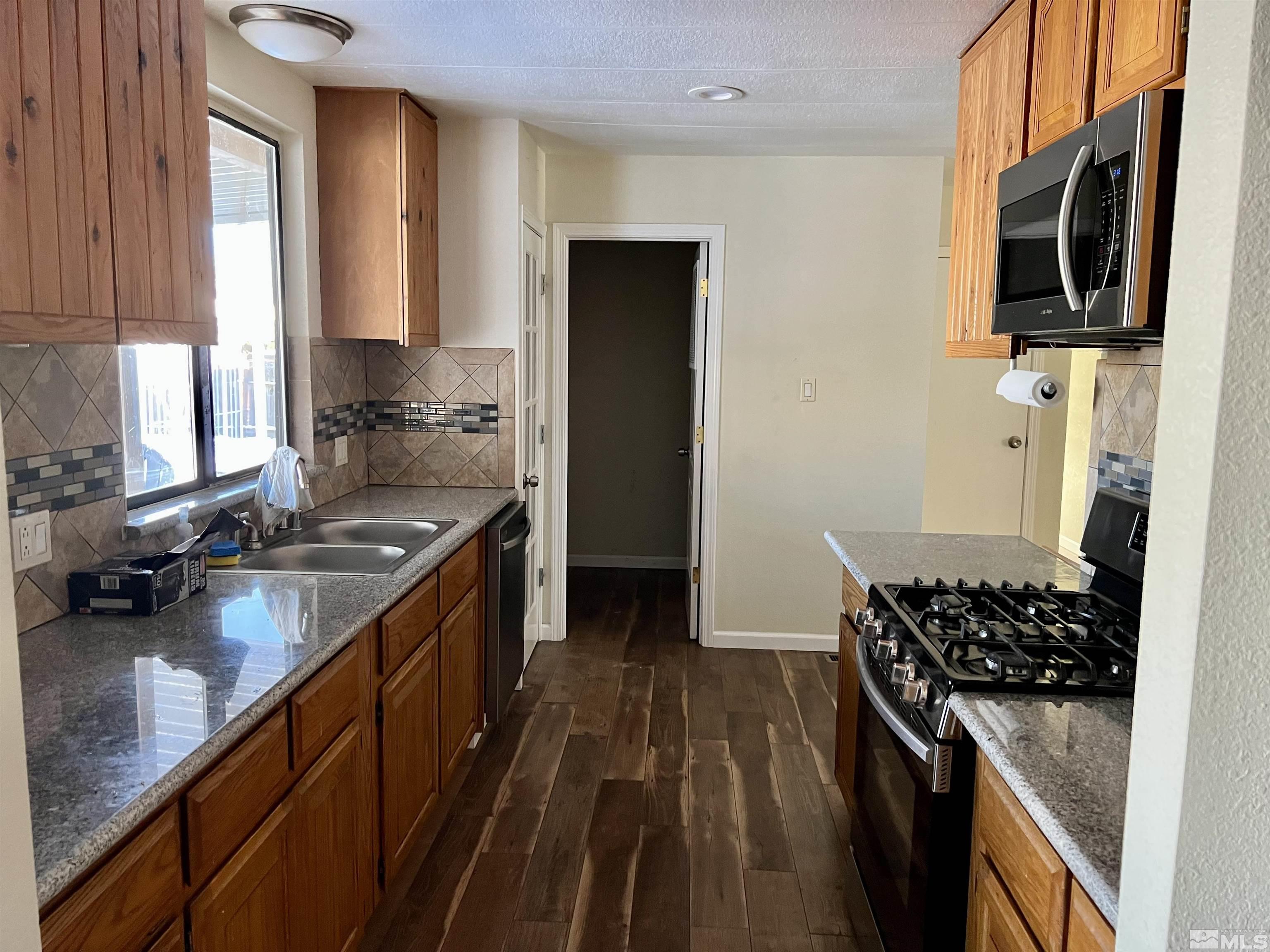 20 Jacana Court Reno, NV 89508 - Photo 7 of 15 Photo 7