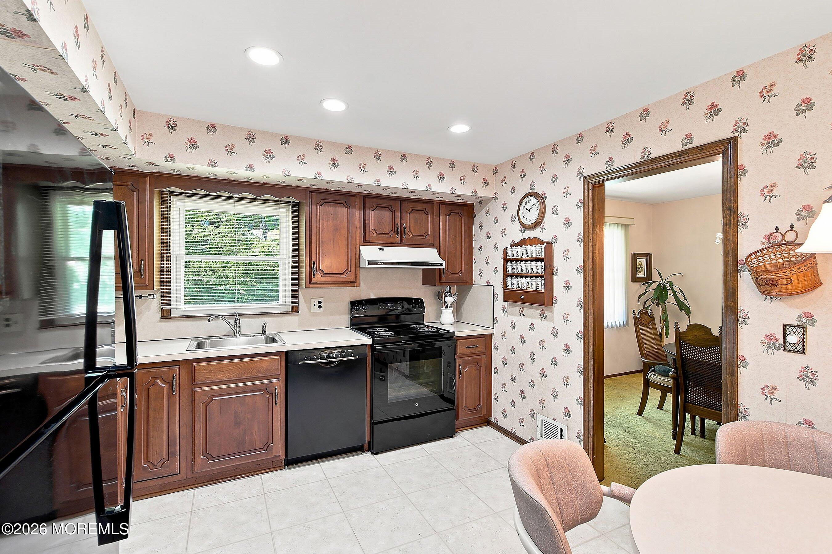 753 Eagle View Ridge Road Brick, NJ 08724 - Photo 12 of 52 20-Kitchen 1C