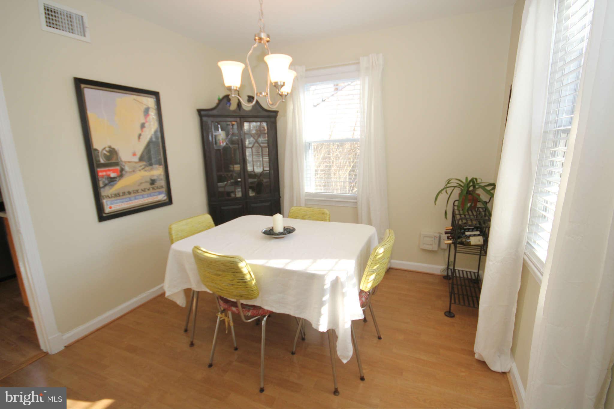 10603 Inwood Avenue Silver Spring, MD 20902 - Photo 10 of 24 Dining Room