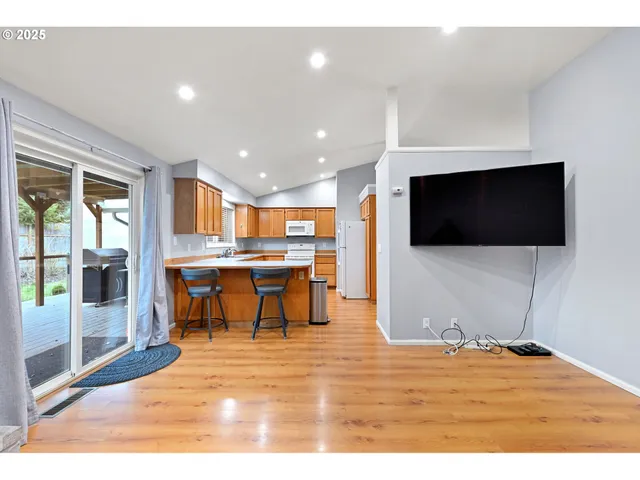 $415,000 | 4575 Cambon Street, Eugene, OR 97402