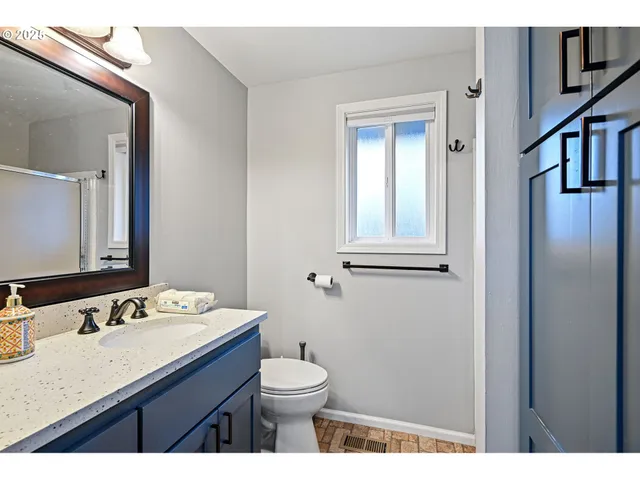 $415,000 | 4575 Cambon Street, Eugene, OR 97402