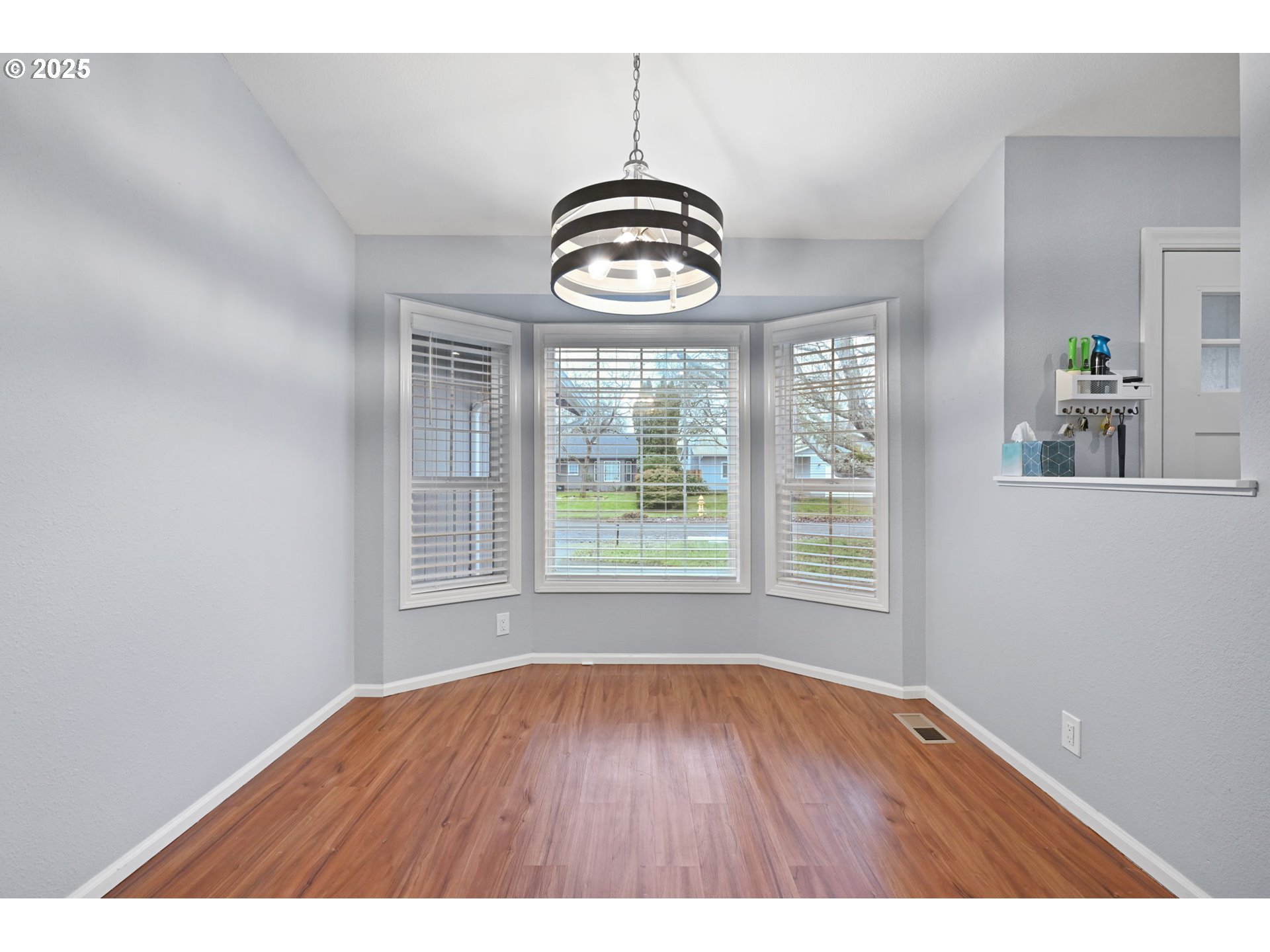 4575 Cambon Street Eugene, OR 97402 - Photo 4 of 45