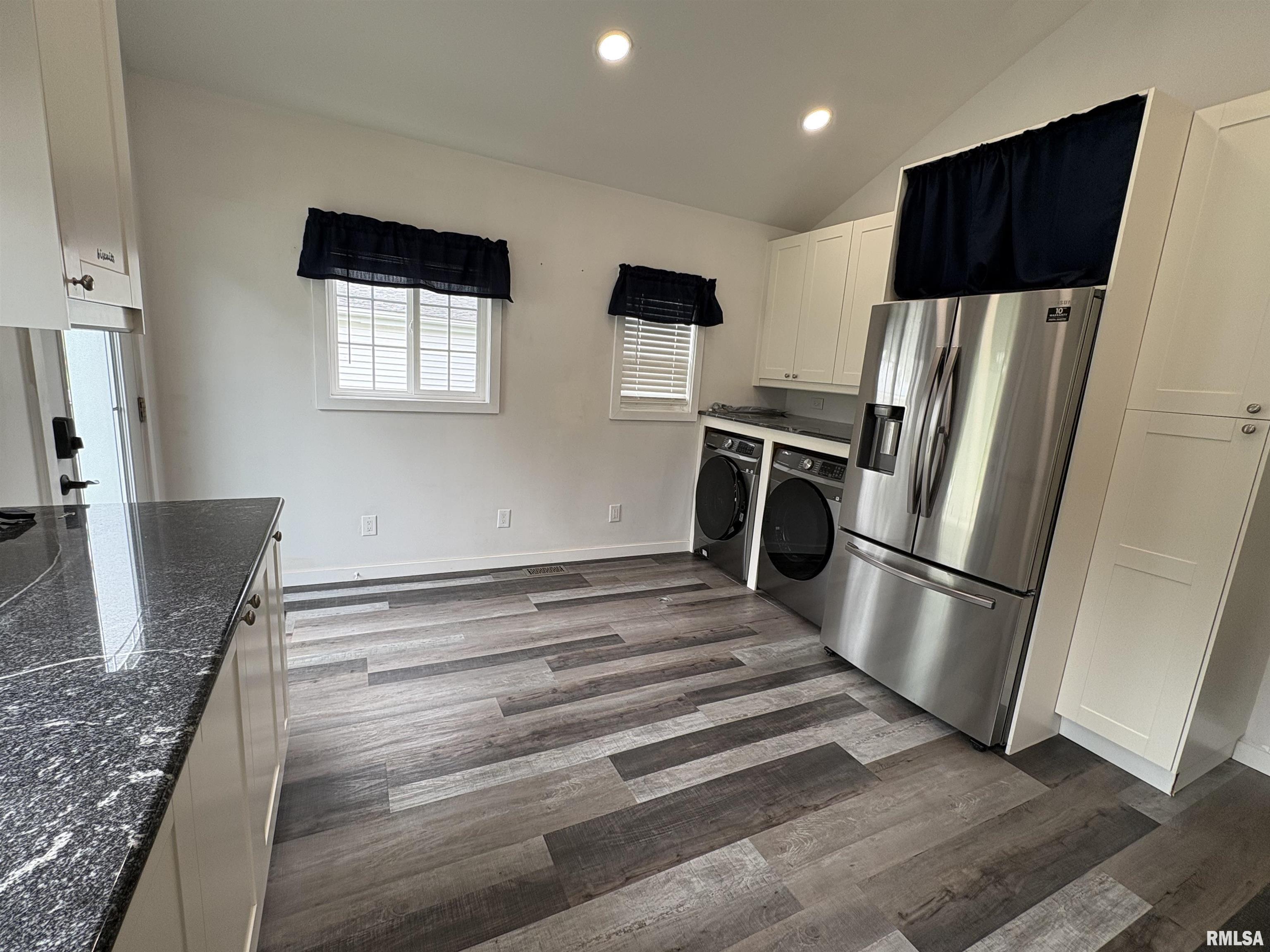 254 5th Street Dunfermline, IL 61524 - Photo 19 of 46