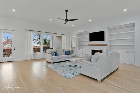 $899,000 | 10946 Whispering Path Drive, Shreveport, LA 71106