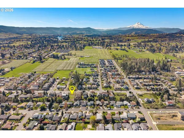 $395,000 | 2860 May Street, Hood River, OR 97031