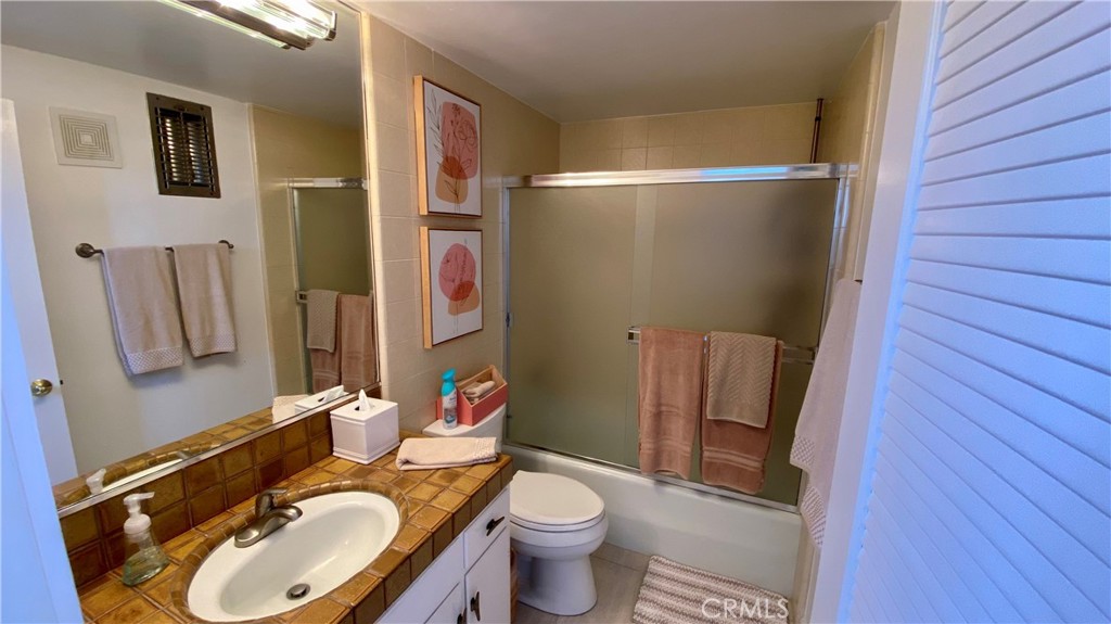 35721 Beach Road Dana Point, CA 92624 - Photo 31 of 45 GUEST BATH