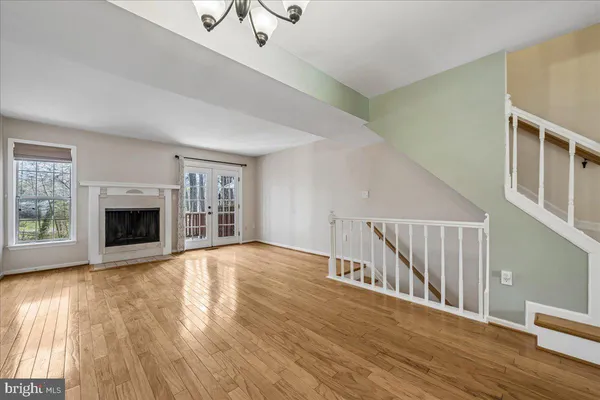 $3,300 | 2002 Derby Ridge Lane, Unit 4, Silver Spring, MD 20910