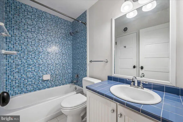 $3,300 | 2002 Derby Ridge Lane, Unit 4, Silver Spring, MD 20910