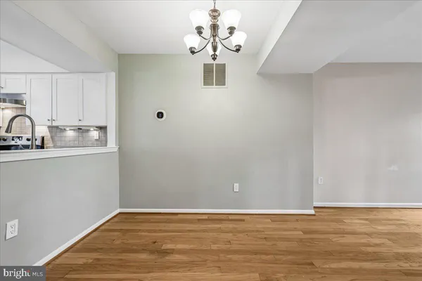 $3,300 | 2002 Derby Ridge Lane, Unit 4, Silver Spring, MD 20910