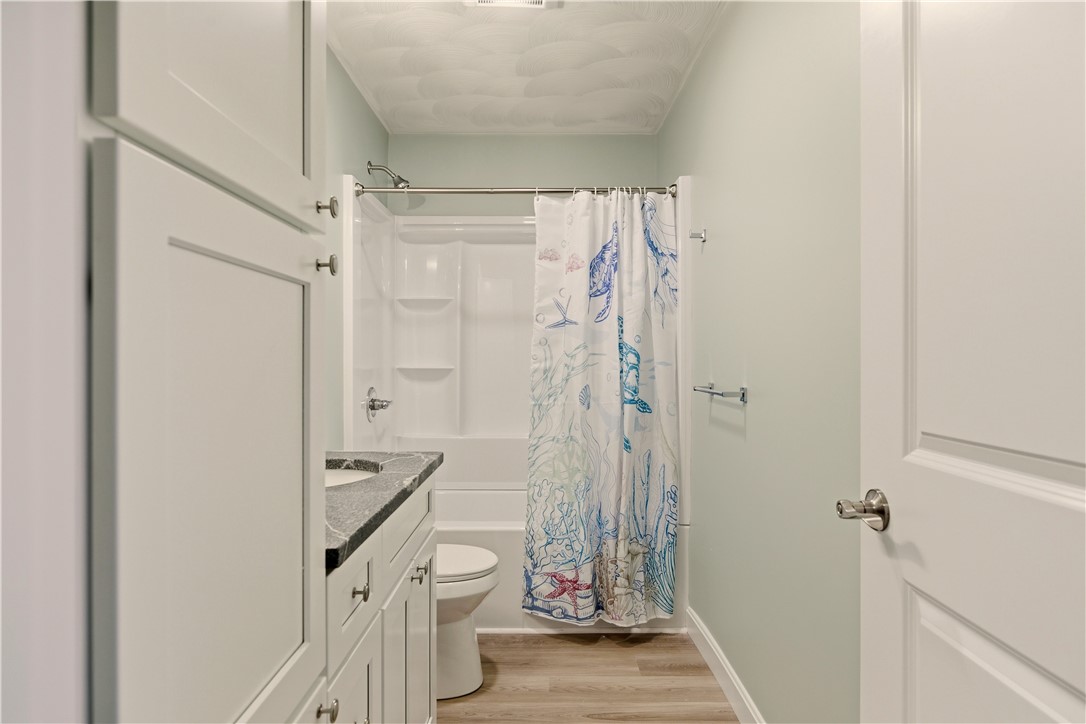 45 Windsor Road Cranston, RI 02905 - Photo 18 of 39