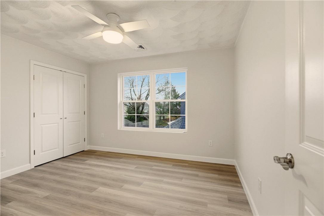 45 Windsor Road Cranston, RI 02905 - Photo 20 of 39