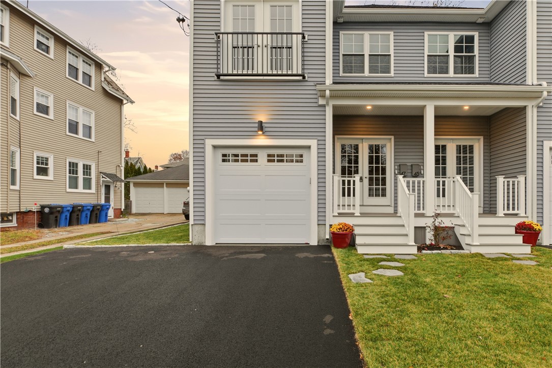 45 Windsor Road Cranston, RI 02905 - Photo 2 of 39