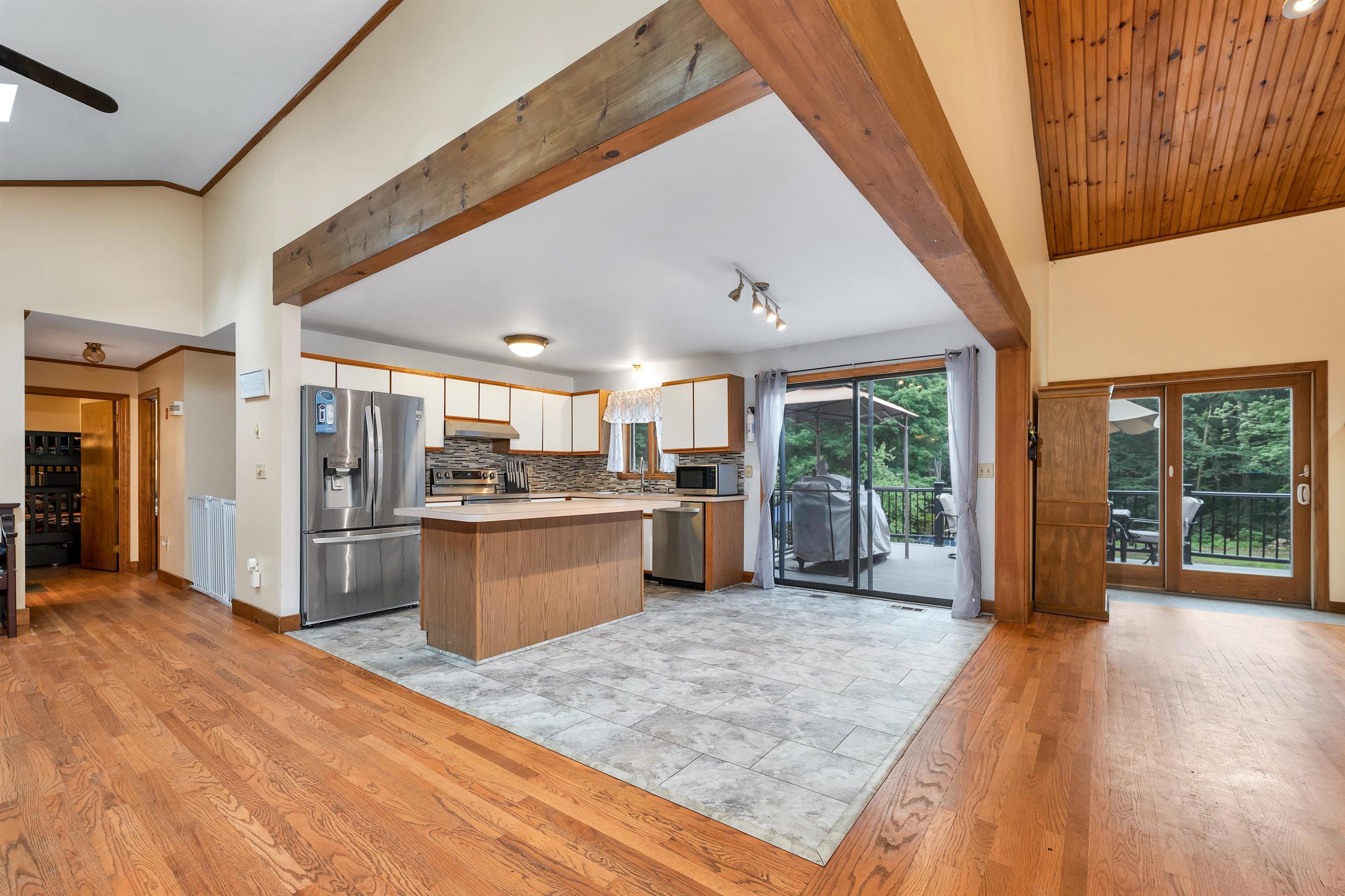 1 Dubeau Drive Derry, NH 03038 - Photo 33 of 34