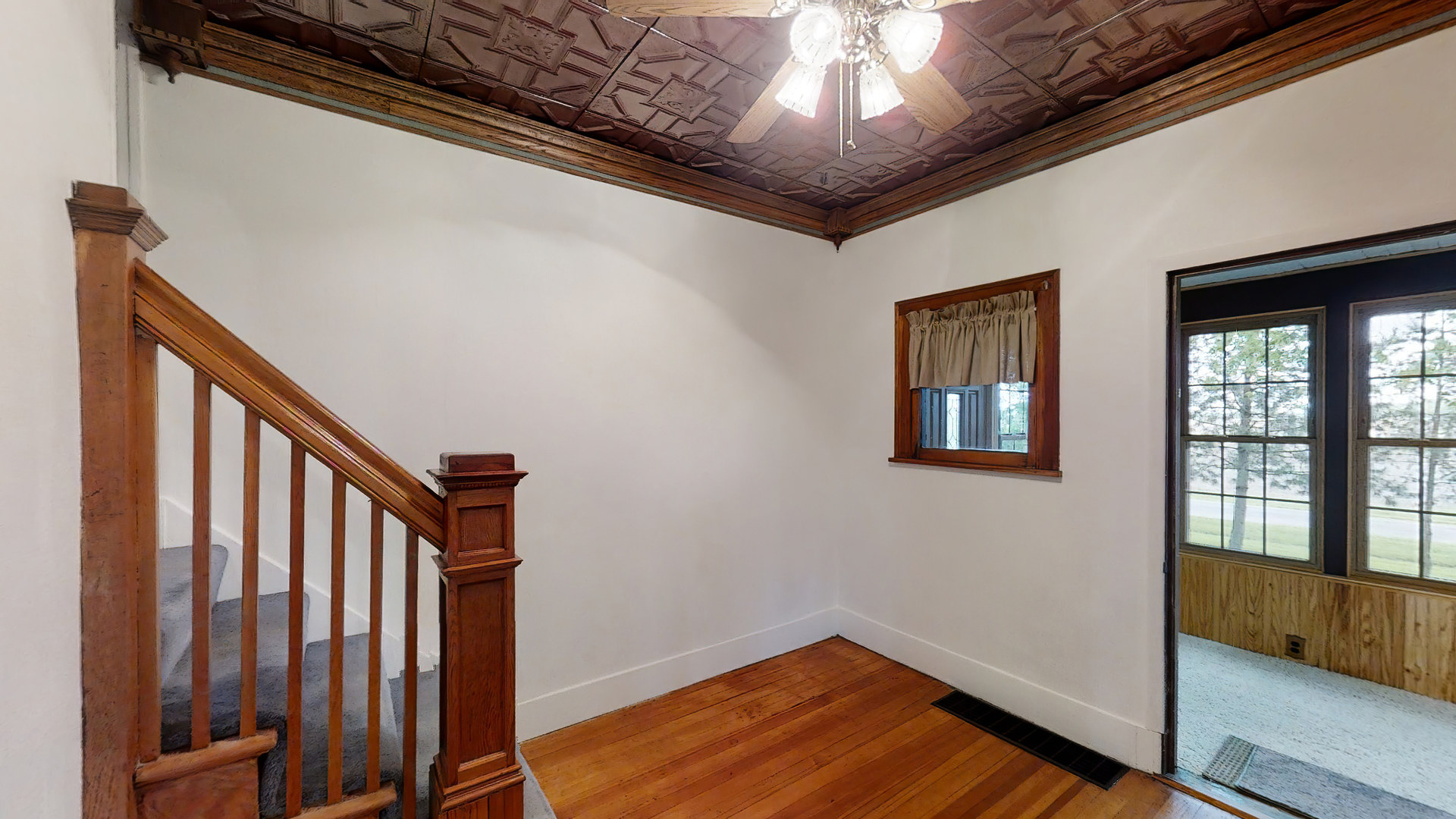 6100 Grove Road Clinton, IL 61727 - Photo 16 of 51