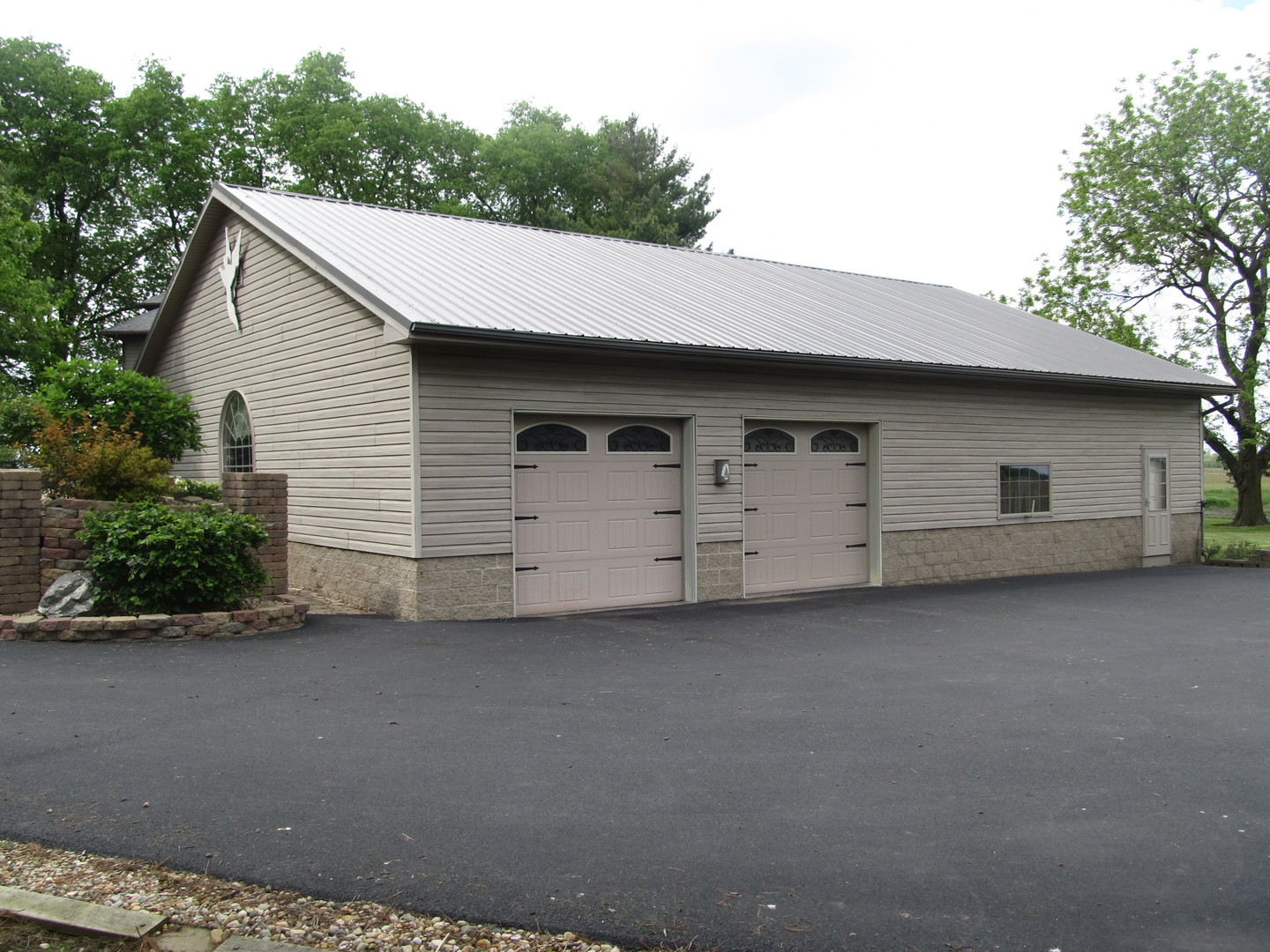 6100 Grove Road Clinton, IL 61727 - Photo 32 of 51