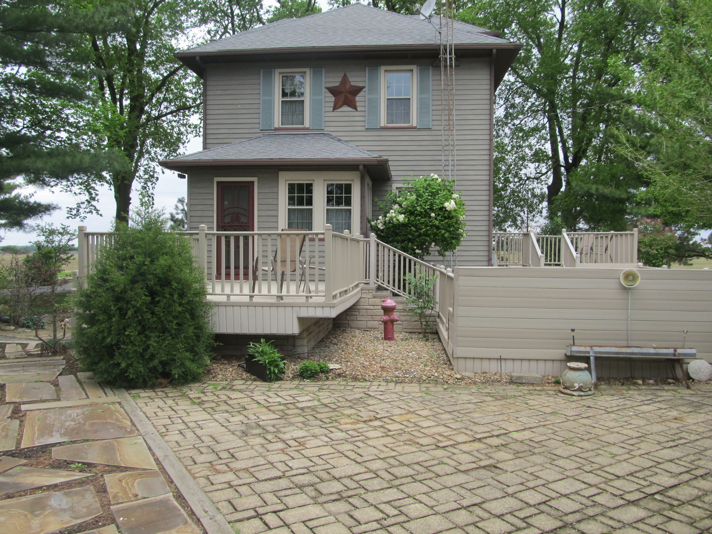 6100 Grove Road Clinton, IL 61727 - Photo 36 of 51