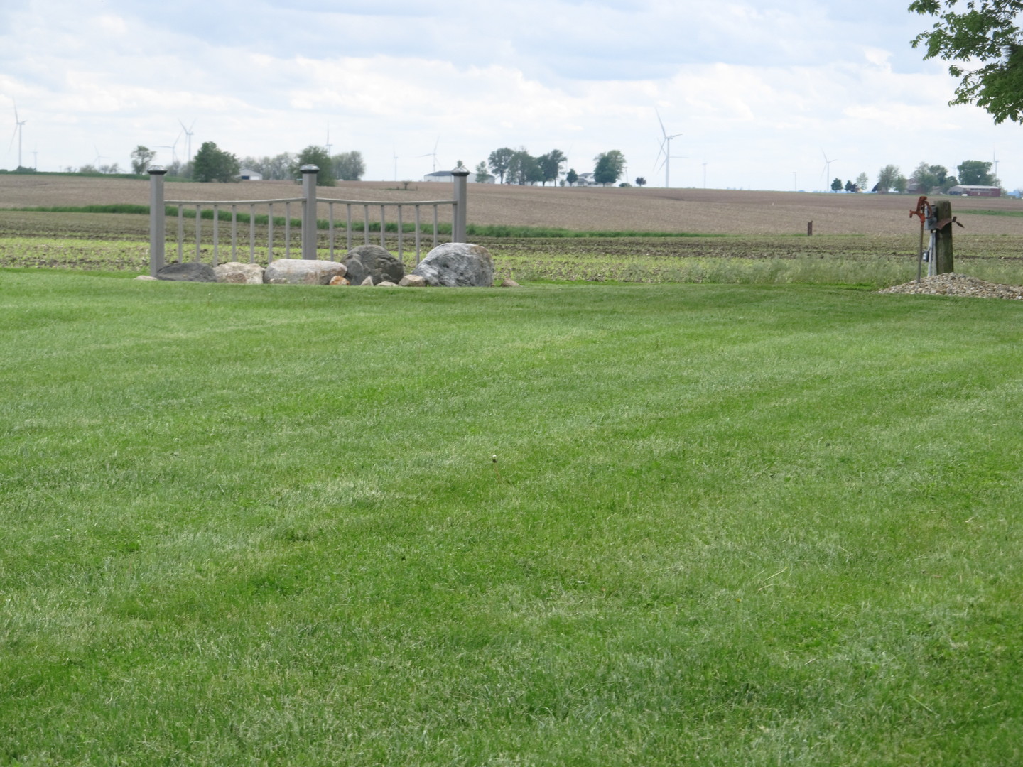6100 Grove Road Clinton, IL 61727 - Photo 38 of 51