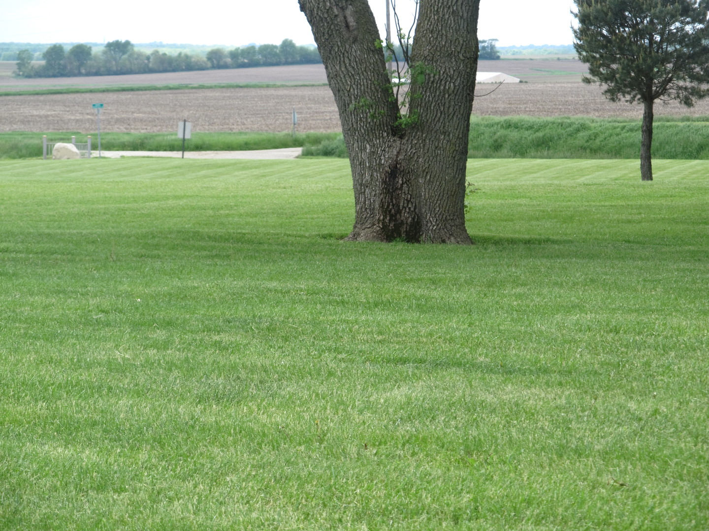 6100 Grove Road Clinton, IL 61727 - Photo 46 of 51