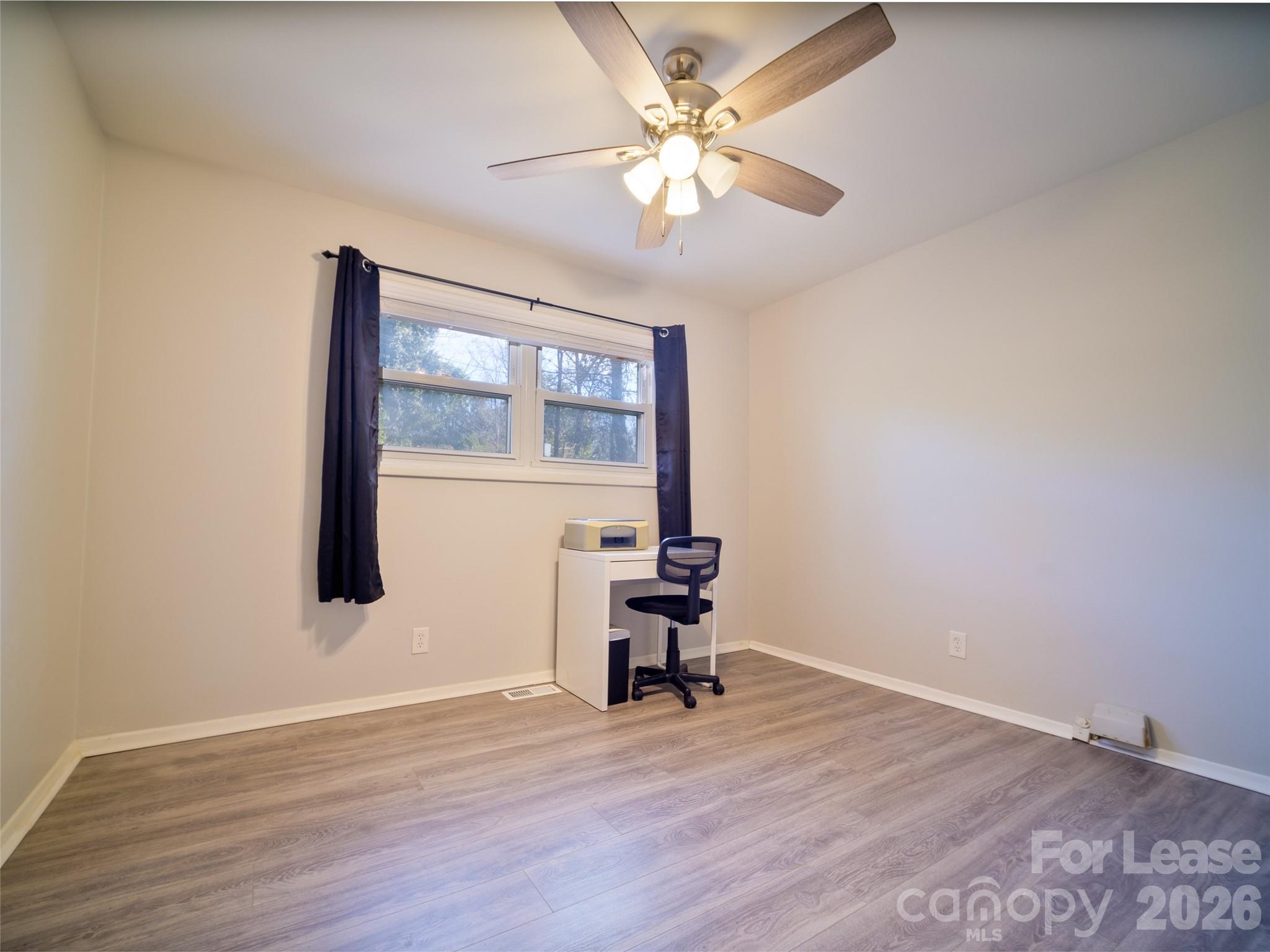 2515 Thornton Road Charlotte, NC 28208 - Photo 12 of 25