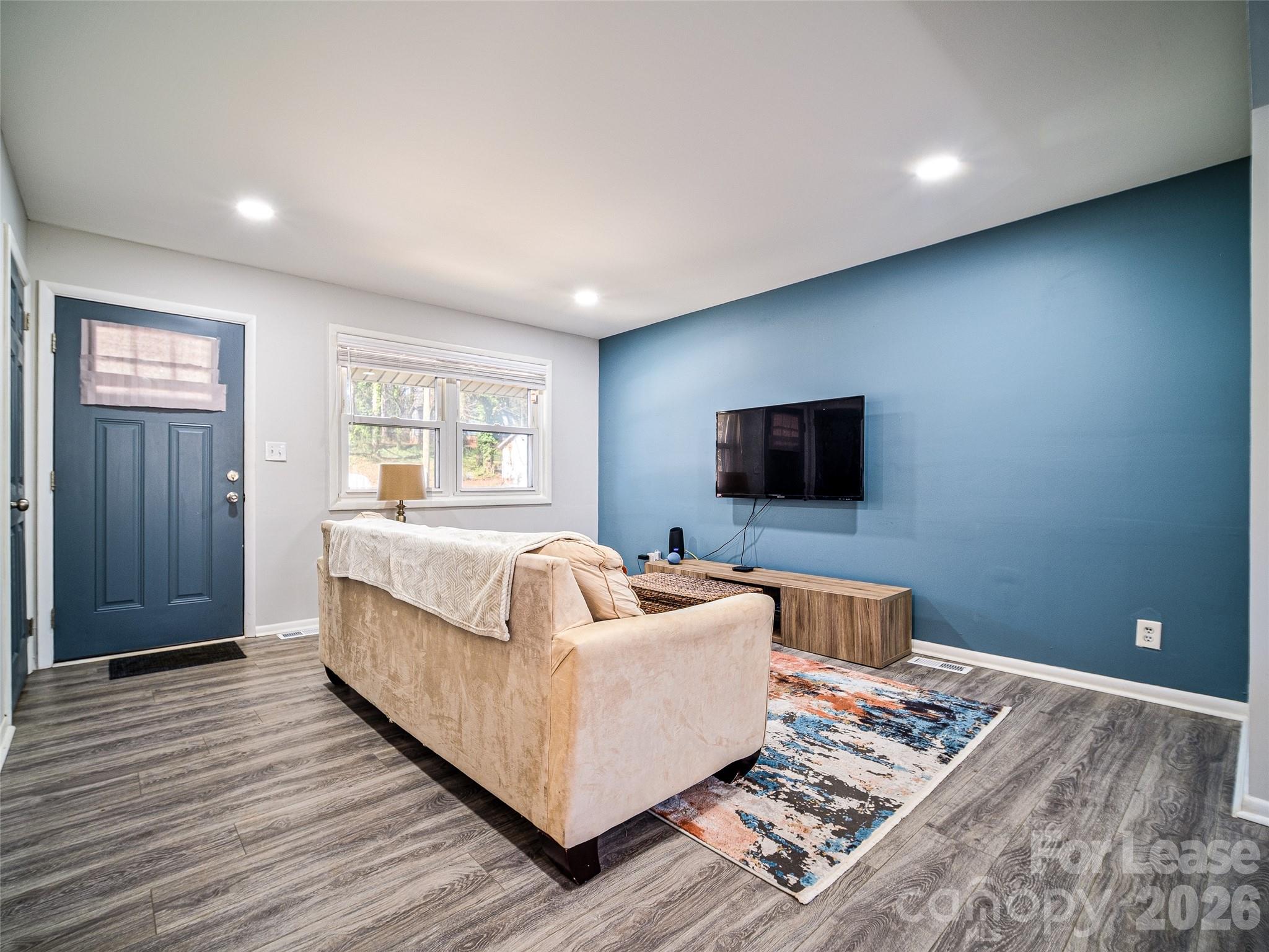 2515 Thornton Road Charlotte, NC 28208 - Photo 6 of 25