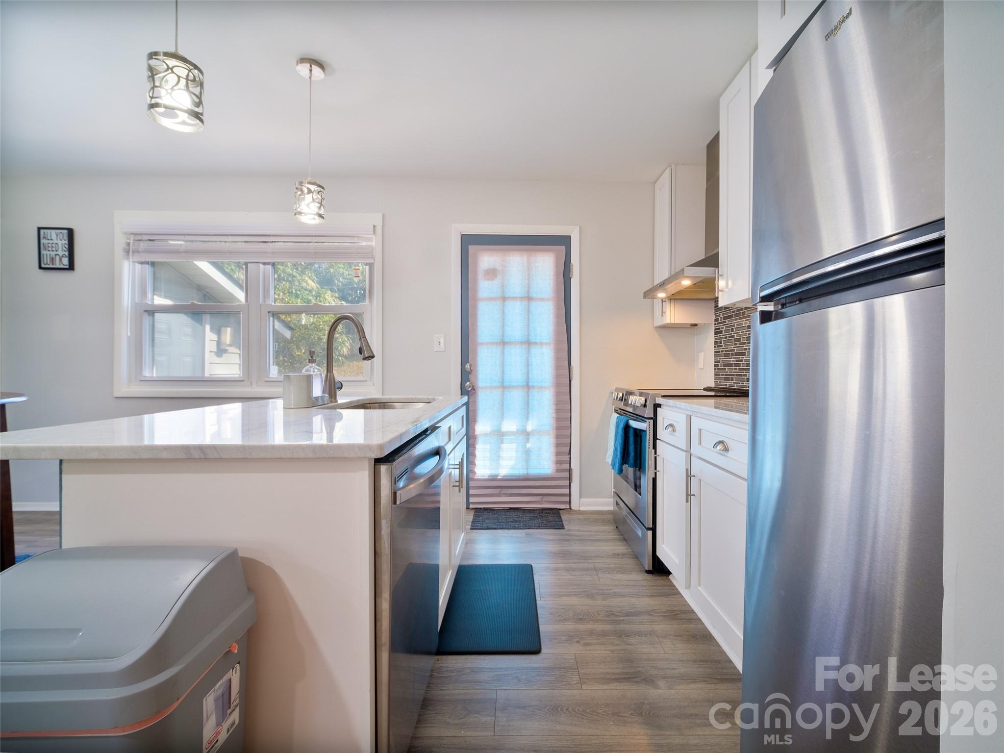 2515 Thornton Road Charlotte, NC 28208 - Photo 8 of 25