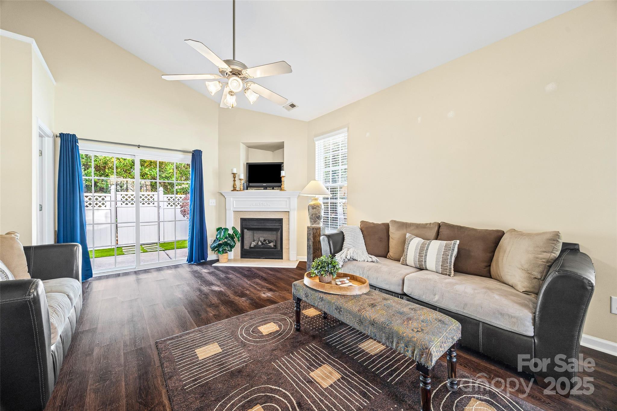 120 Chimney Rock Lane Fort Mill, SC 29708 - Photo 3 of 36 Gallery Image 3