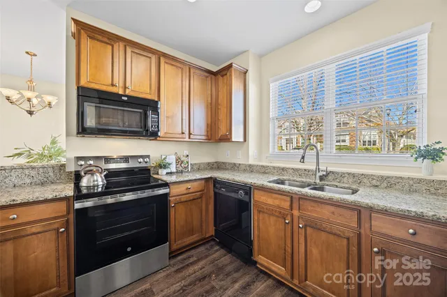 $325,000 | 120 Chimney Rock Lane, Fort Mill, SC 29708