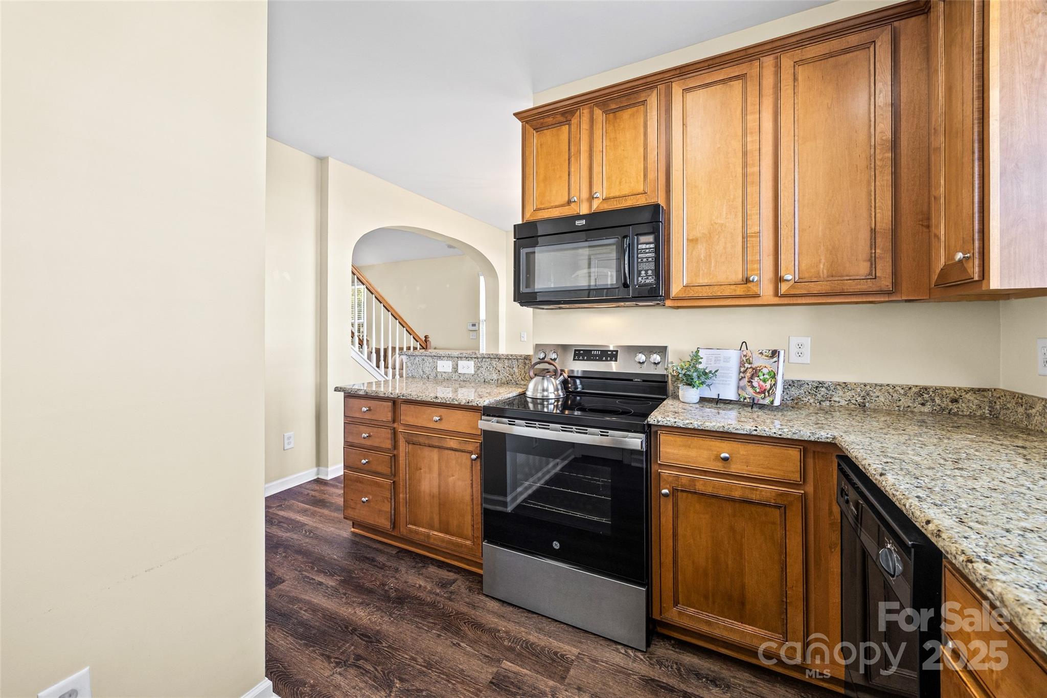 120 Chimney Rock Lane Fort Mill, SC 29708 - Photo 8 of 36 Gallery Image 8