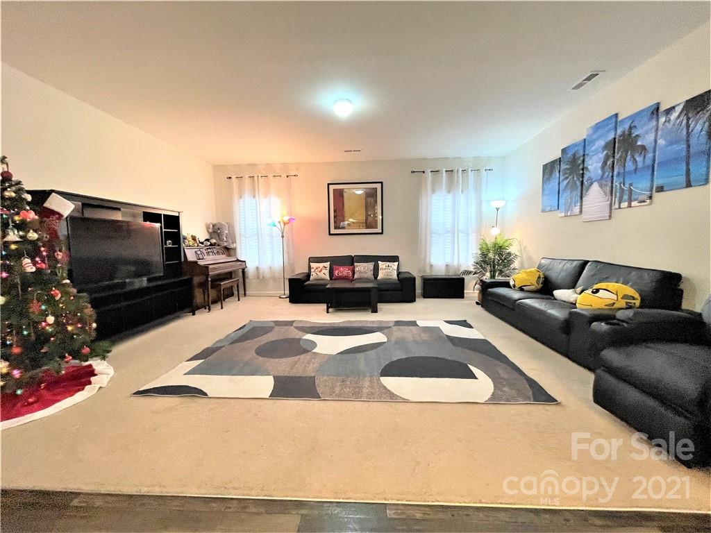 12946 Hill Pine Road Midland, NC 28107 - Photo 2 of 19 Gallery Image 2