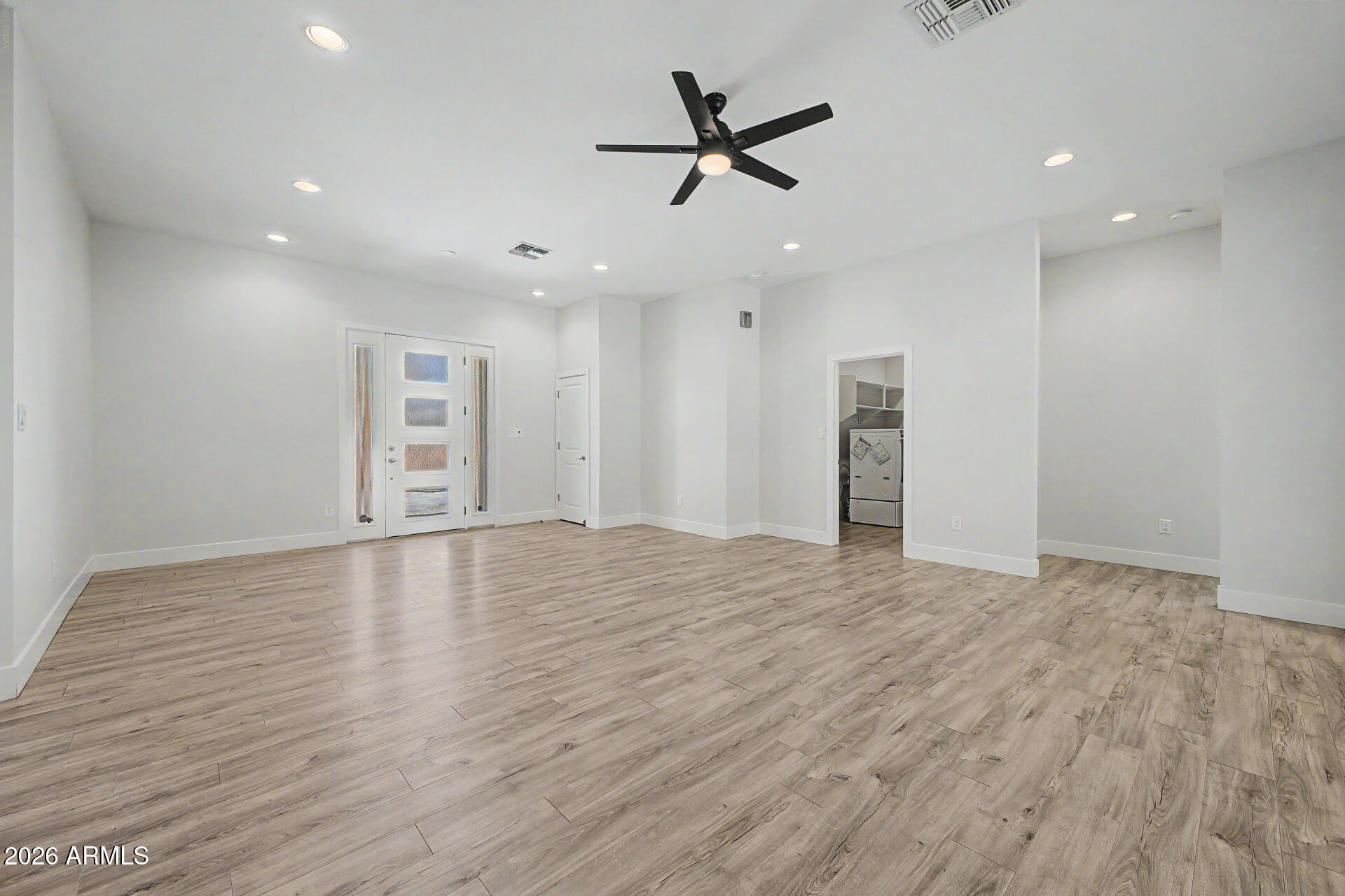 2245 East Cheery Lynn Road Phoenix, AZ 85016 - Photo 4 of 23 8 - Cheery Lynn