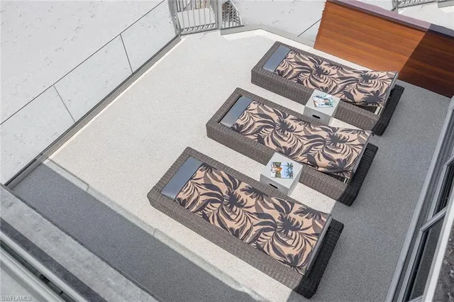 $9,900,000 | 27310 Hickory Boulevard, Bonita Springs, FL 34134