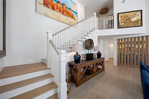 a view of entryway with a front door