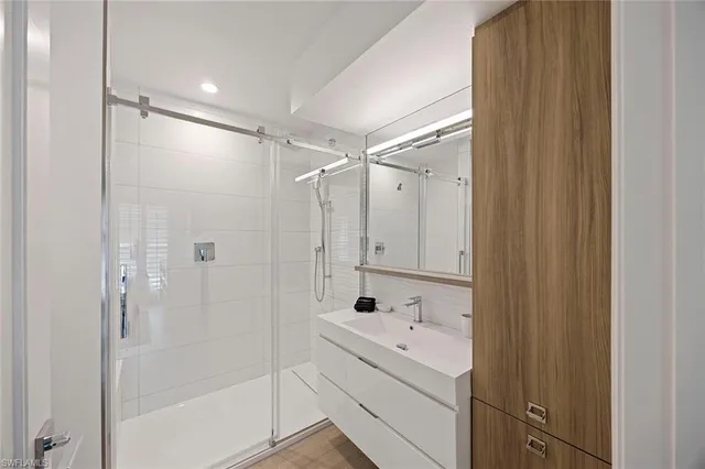 $9,900,000 | 27310 Hickory Boulevard, Bonita Springs, FL 34134