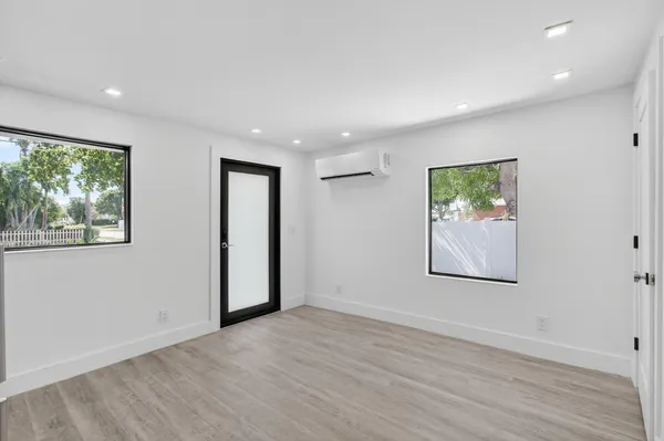 $2,075 | 515 Northwest 1st Street, Unit 1, Delray Beach, FL 33444