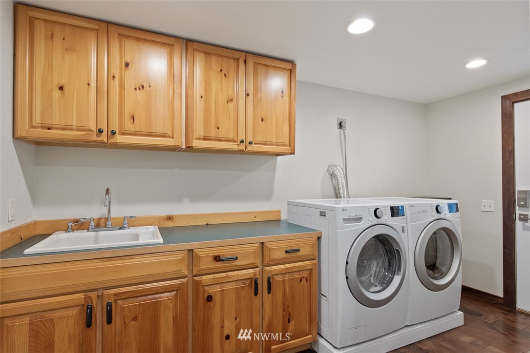 11103 Happy Valley Road Anacortes, WA 98221 - Photo 26 of 40 Gallery Image 26