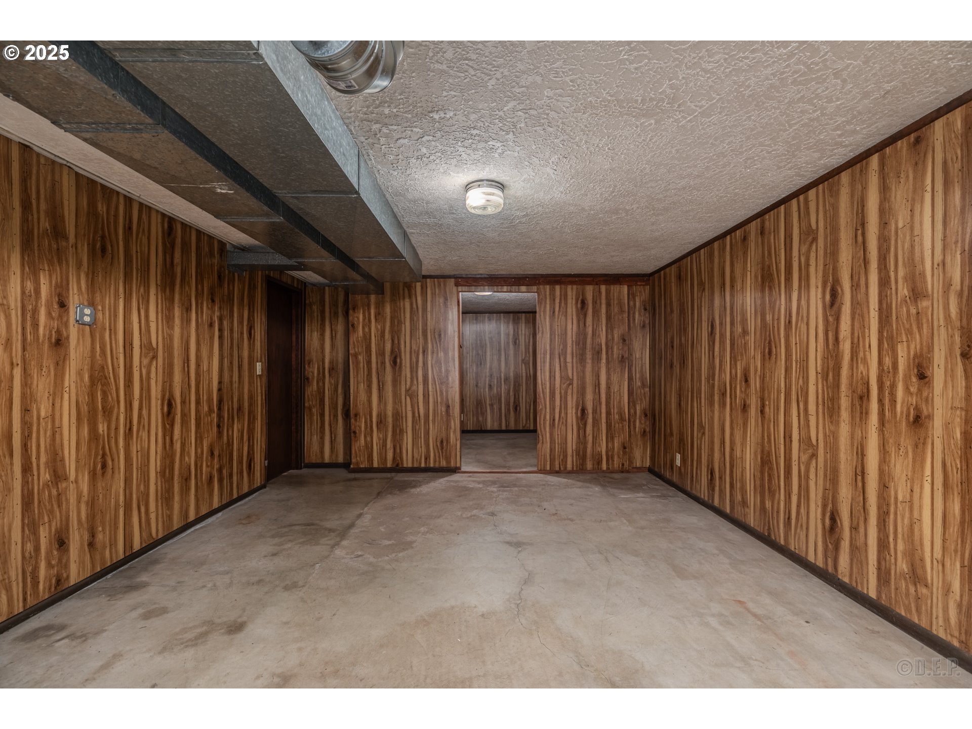51475 Mountain View Road Scappoose, OR 97056 - Photo 20 of 38 Storage