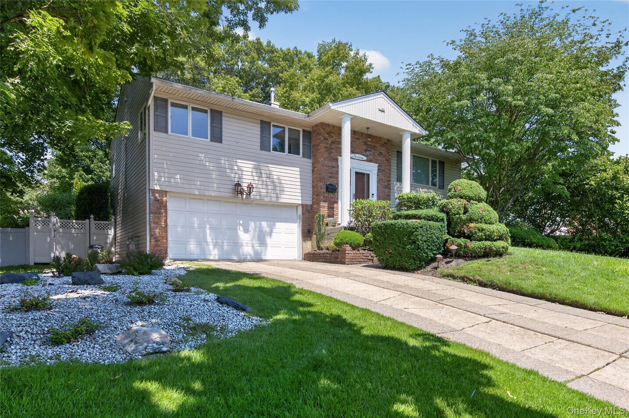 7 Chatham Road Commack, NY 11725 - Photo 2 of 17 Very long driveway.