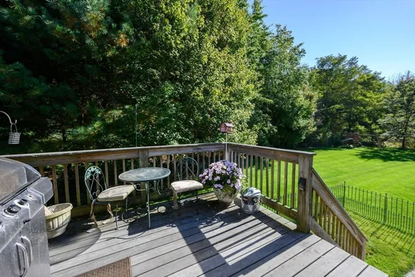 $899,900 | 6 Horton Drive, Norton, MA 02766