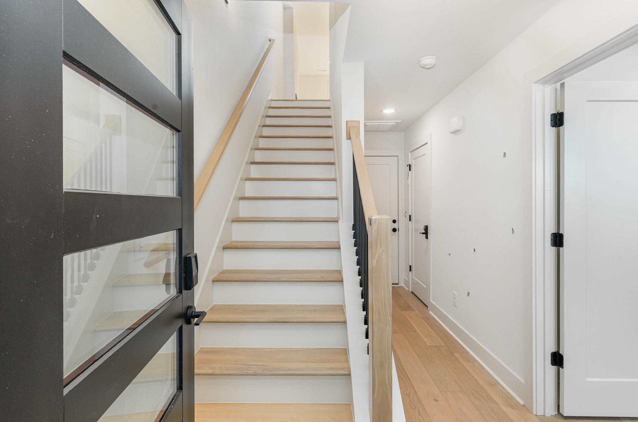 546 F Rosedale Avenue, Unit 20 Nashville, TN 37211 - Photo 5 of 39