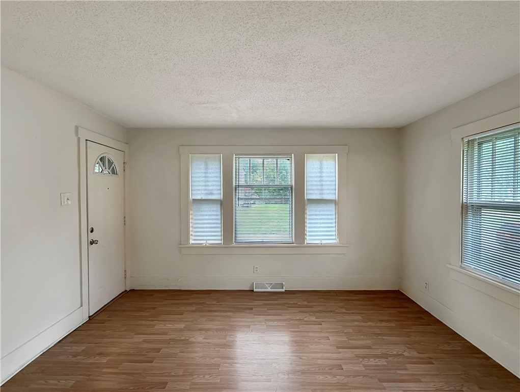1163 South Silas Street Decatur, IL 62521 - Photo 5 of 14 Gallery Image 5
