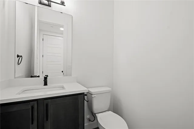 $575,000 | 444 Southwest Brummel Road, Lee's Summit, MO 64081