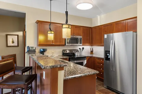 $1,650,000 | 1995 Olympic Vly Road, Unit 304 (1304), Olympic Valley, CA 96146