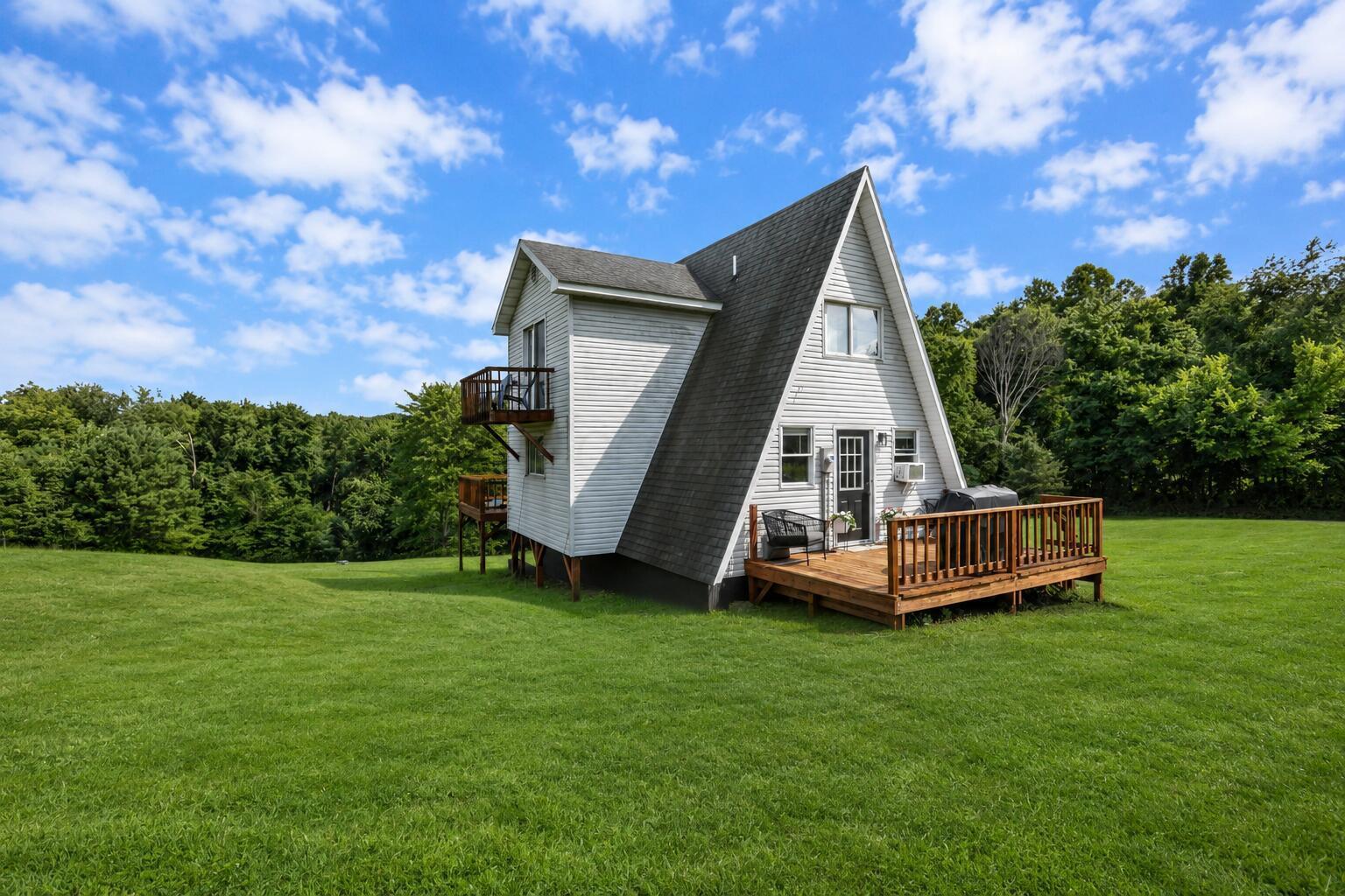 22540 Bunker Hill Road Sugar Grove, OH 43155 - Photo 4 of 79 Exterior