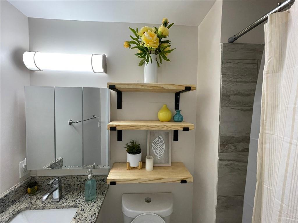 116 Holly Road Northwest Atlanta, GA 30314 - Photo 12 of 18