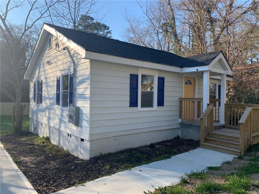 116 Holly Road Northwest Atlanta, GA 30314 - Photo 2 of 18