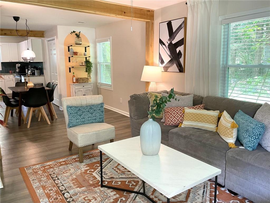 116 Holly Road Northwest Atlanta, GA 30314 - Photo 5 of 18