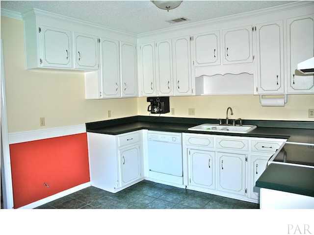5970 Limestone Road Pensacola, FL 32504 - Photo 10 of 25 Kitchen, view 2
