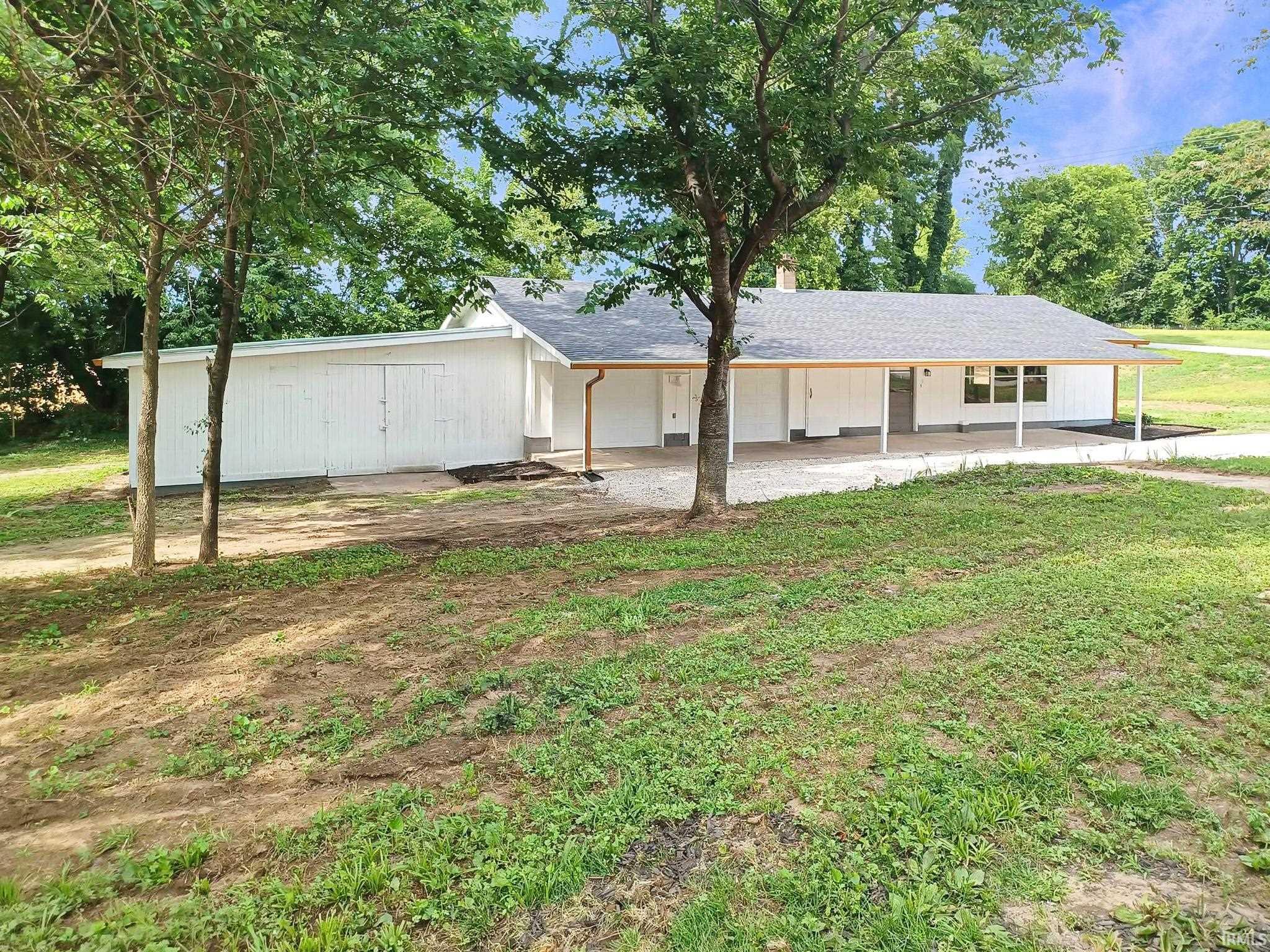 39 North 275th Road West Princeton, IN 47670 - Photo 23 of 31