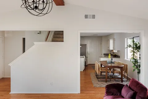 $499,900 | 7806 Beauregard Circle, Austin, TX 78745